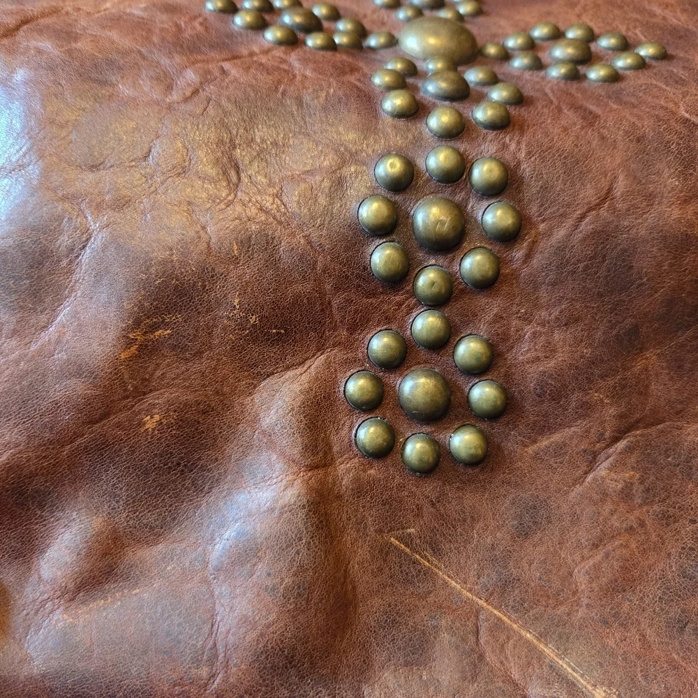 TWO BAR WEST Brown Leather Cross Purse